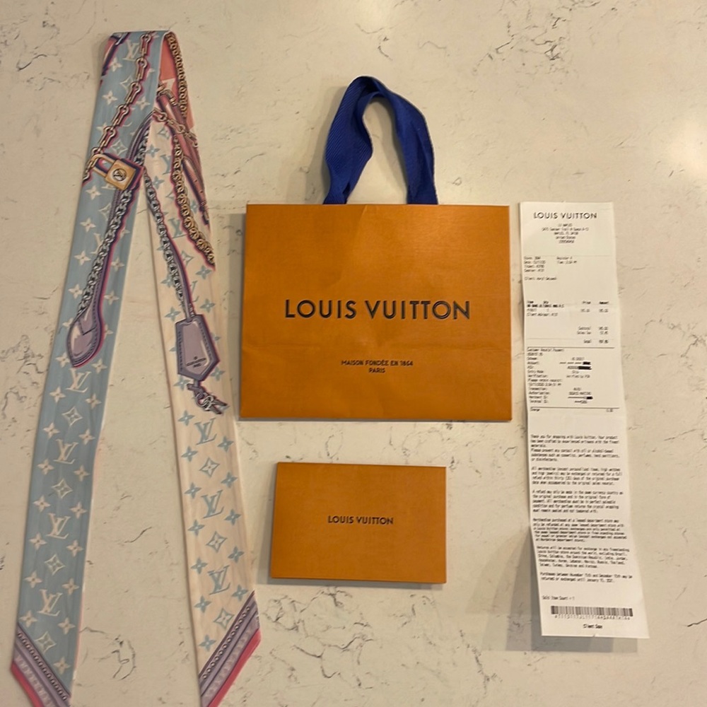 Louis Vuitton Twilly